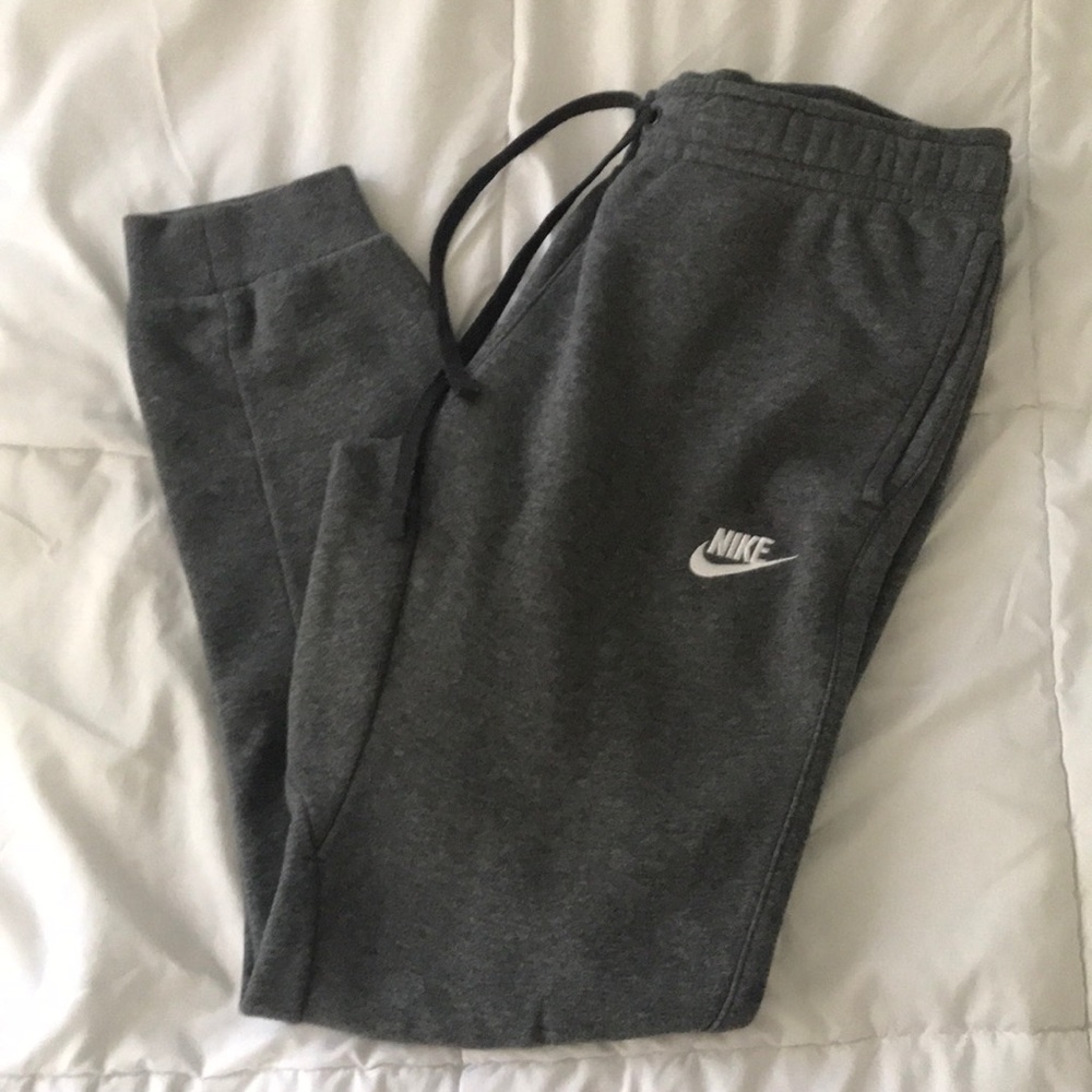 Nike joggers
